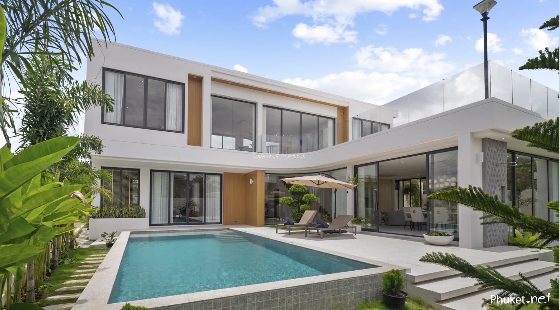 Sinara Pool Villas Tep Krasatri, ثالانغ