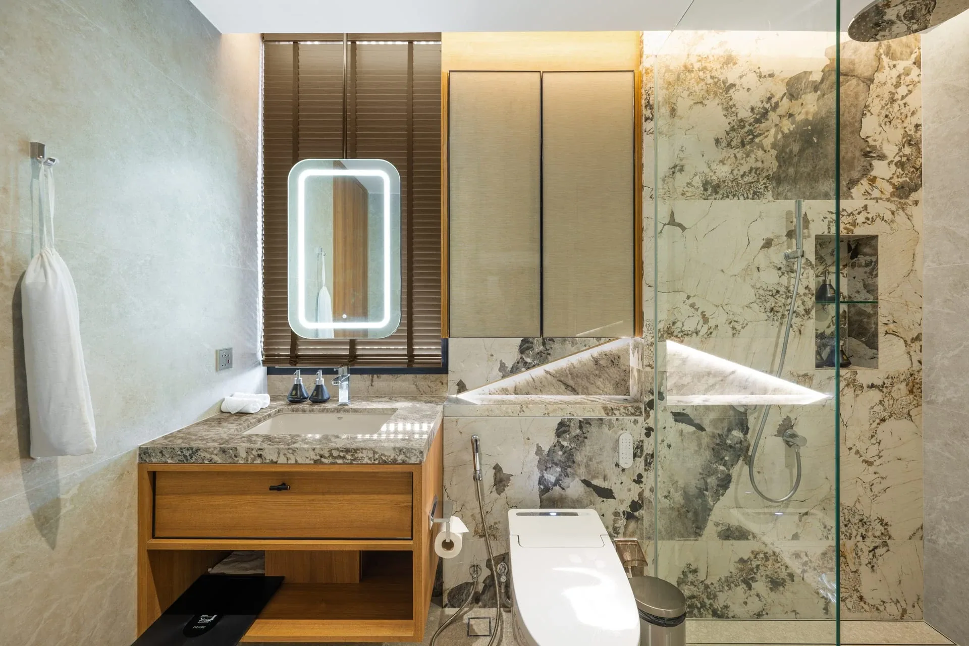 Banyan Tree Beach Residences Nammu gallery 34