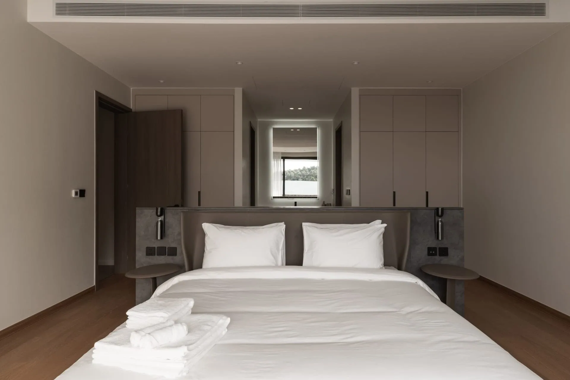 Clover Residence gallery 34