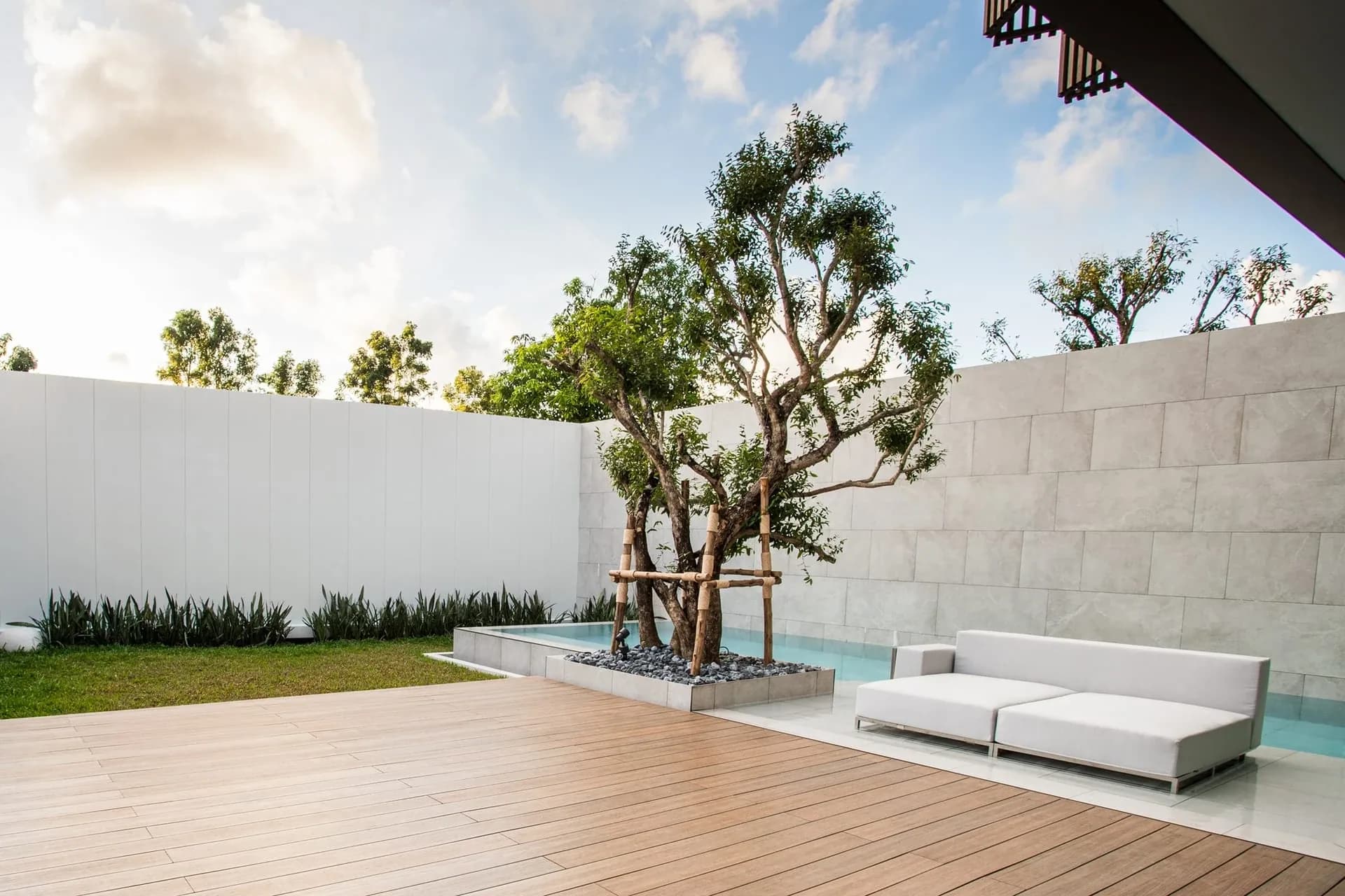 Mono Oxygen Bangtao Beach gallery 12